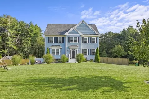 14 Kansas St, Wilmington, MA 01887