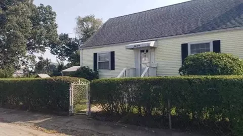 57 Lind St, Quincy, MA 02169