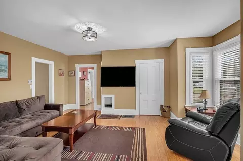 107 Sylvan St, Danvers, MA 01923 photo 7