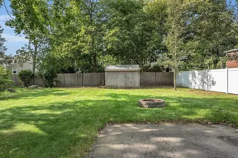 107 Sylvan St, Danvers, MA 01923 photo 35