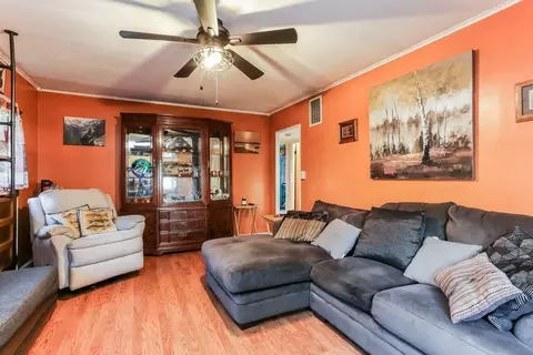 16 Ansara St, Springfield, MA 01104 photo 14