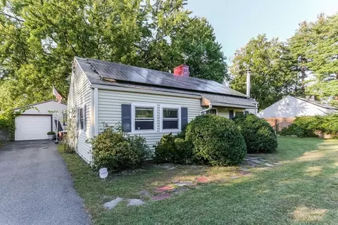 16 Ansara St, Springfield, MA 01104