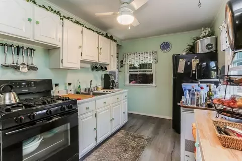 16 Ansara St, Springfield, MA 01104 photo 5