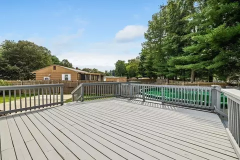65 Joan St, Springfield, MA 01129 photo 23