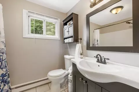 65 Joan St, Springfield, MA 01129 photo 11