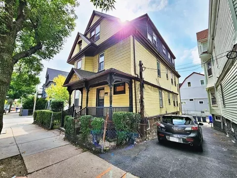 117 Hancock St, Boston, MA 02125