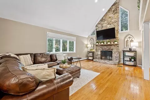 5 Torrey Rd, Sutton, MA 01590 photo 6