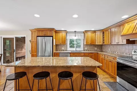 5 Torrey Rd, Sutton, MA 01590 photo 9