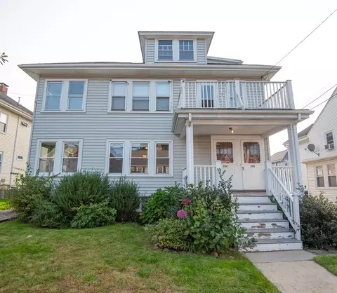 204-206 Manthorne Rd, Boston, MA 02132
