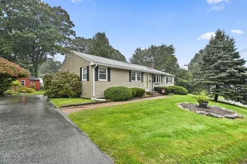 15 Clearview Dr, Marlborough, MA 01752