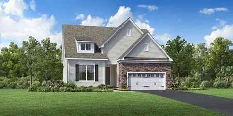 32 Barnes Blvd #27, Hudson, MA 01749