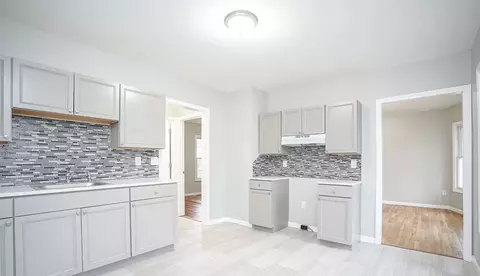 605 Plainfield St, Springfield, MA 01107
