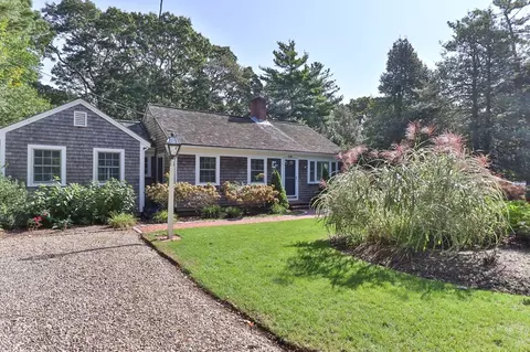 218 Scudder Rd, Barnstable, MA 02655