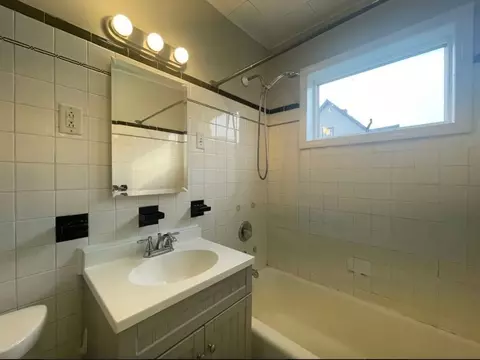 38 Rutledge Ave, Springfield, MA 01105 photo 6