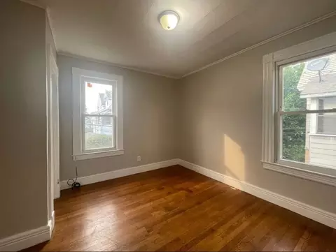 38 Rutledge Ave, Springfield, MA 01105 photo 8