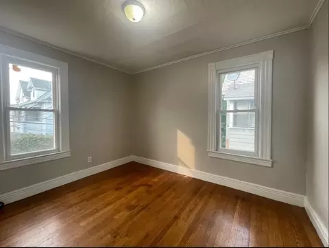 38 Rutledge Ave, Springfield, MA 01105 photo 9