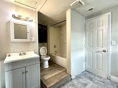 38 Rutledge Ave, Springfield, MA 01105 photo 23