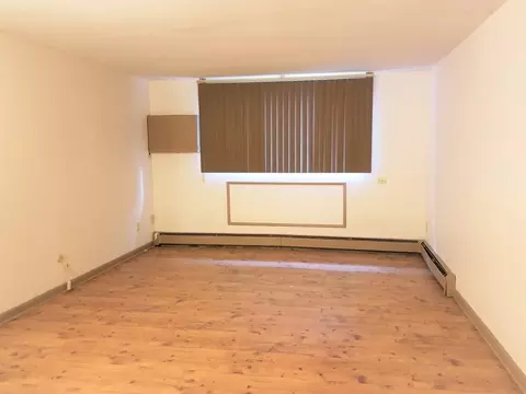 15 Staples Ave #15, Everett, MA 02149