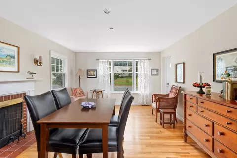 19 Harvey St, Easthampton, MA 01027 photo 16
