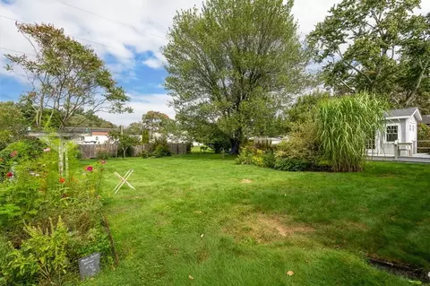 19 Harvey St, Easthampton, MA 01027 photo 41