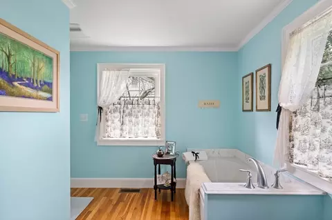19 Harvey St, Easthampton, MA 01027 photo 31