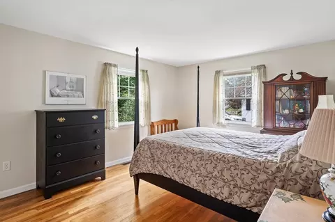 19 Harvey St, Easthampton, MA 01027 photo 20