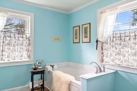 19 Harvey St, Easthampton, MA 01027 photo 32