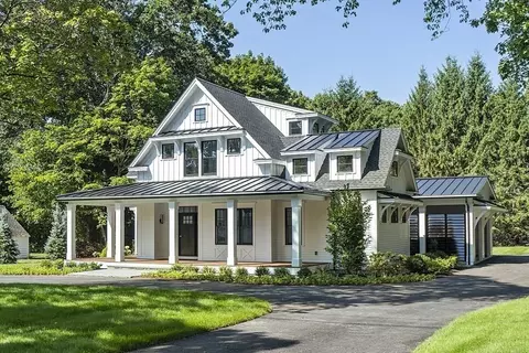 25 Chestnut St, Concord, MA 01742