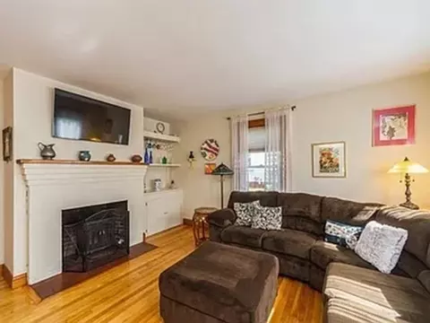 42 Evers St, Worcester, MA 01603 photo 9