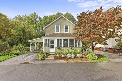 6 Coral St, Millbury, MA 01527