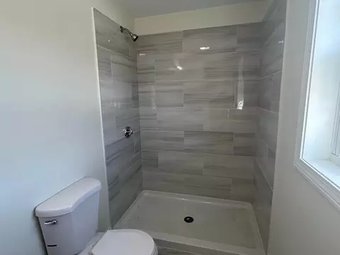 26 N Rocliffe St, Fall River, MA 02723 photo 13