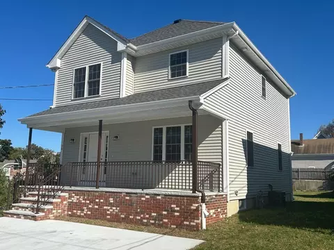 26 N Rocliffe St, Fall River, MA 02723 photo 2