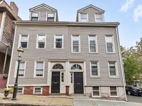 43 Mount Vernon St, Boston, MA 02129