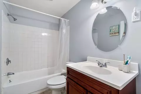 83-93 Moore Ave, Worcester, MA 01602 photo 15