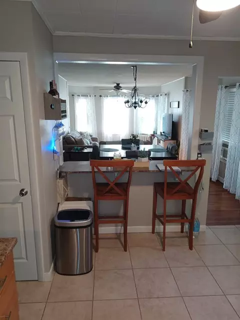 601-603 Plainfield St, Springfield, MA 01107 photo 10