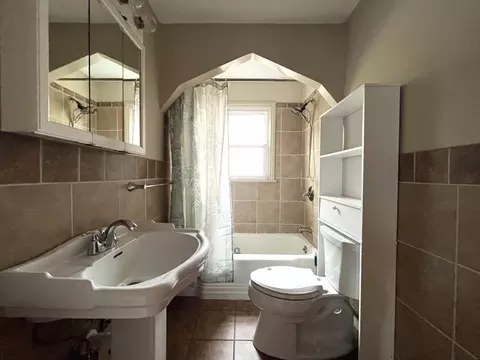 46 County St, Blackstone, MA 01504 photo 9