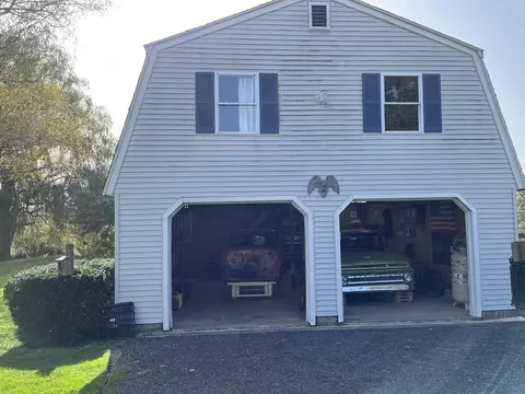 33 Singletary Ave, Sutton, MA 01590 photo 3