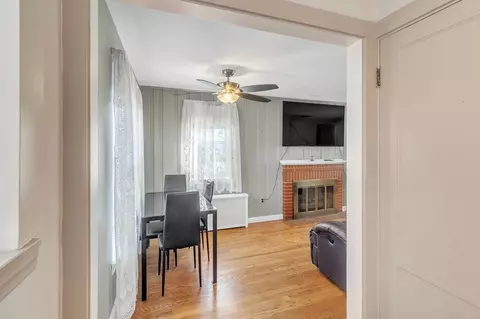 285 East St, Chicopee, MA 01020 photo 17