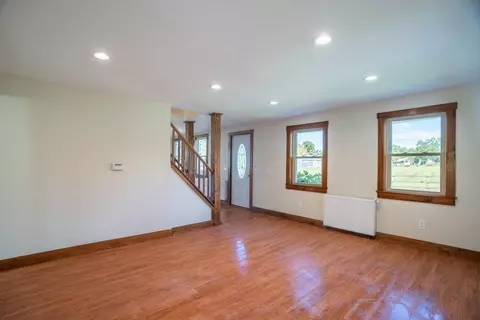 7 Mount Warner Rd, Hadley, MA 01035 photo 11