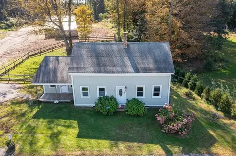 7 Mount Warner Rd, Hadley, MA 01035 photo 2