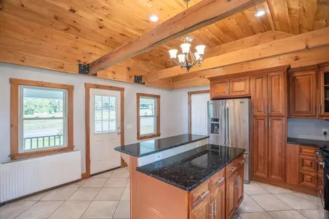 7 Mount Warner Rd, Hadley, MA 01035 photo 9