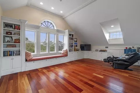 346 Ocean Ave, Marblehead, MA 01945 photo 39
