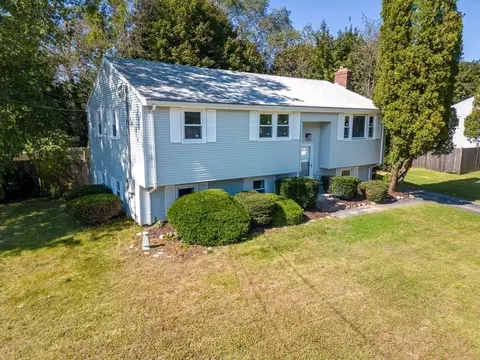 75 Amark Rd, Brockton, MA 02302