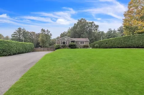 243 Allen St, East Longmeadow, MA 01028