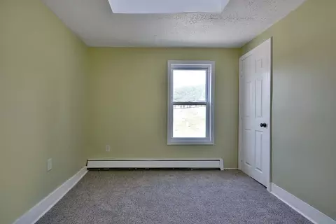 88 West St, Ware, MA 01082 photo 15