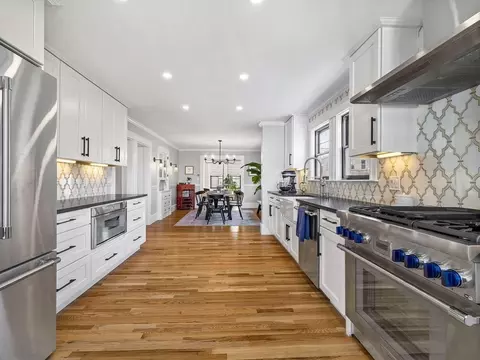 275-277 Summit Ave, Brookline, MA 02446 photo 3