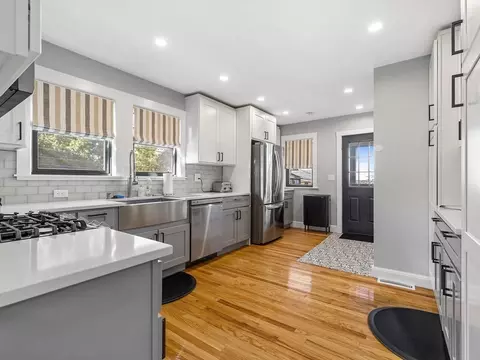 275-277 Summit Ave, Brookline, MA 02446 photo 26