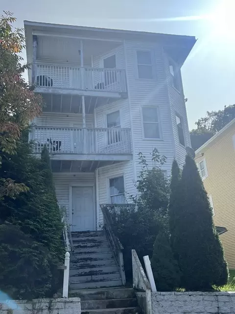 173 Eastern Ave, Worcester, MA 01605 photo 2
