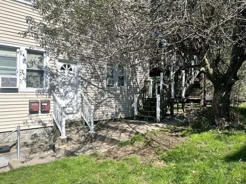 175 Middle St, Fall River, MA 02724 photo 5