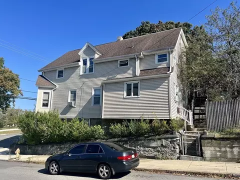 175 Middle St, Fall River, MA 02724 photo 2